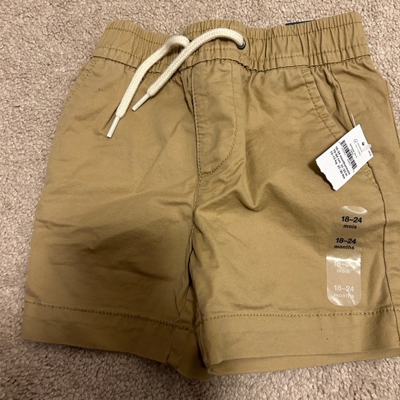 Brand new with tags baby gap outfit 18-24mo - Picture 3 of 3